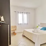 La Casalinda - In Zona Residenziale A E Con Veranda Privata Σπίτι διακοπών