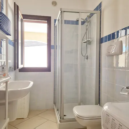 펜션 La Casalinda - In Zona Residenziale A E Con Veranda Privata *