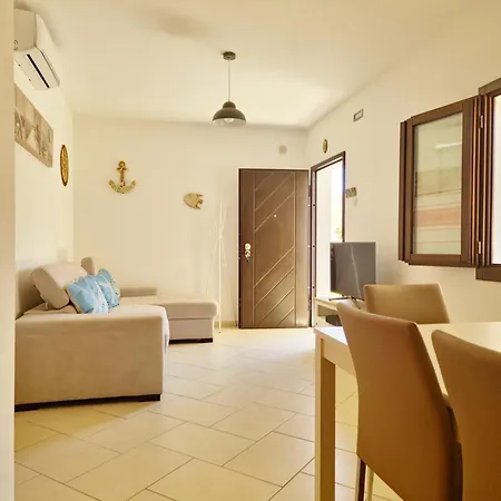 펜션 La Casalinda - In Zona Residenziale A E Con Veranda Privata 오로세